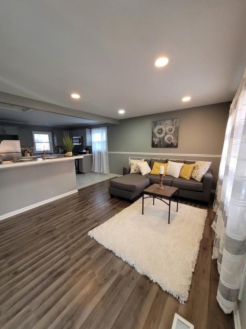 530 Webster Cir, Kankakee, IL 60901 photo 9