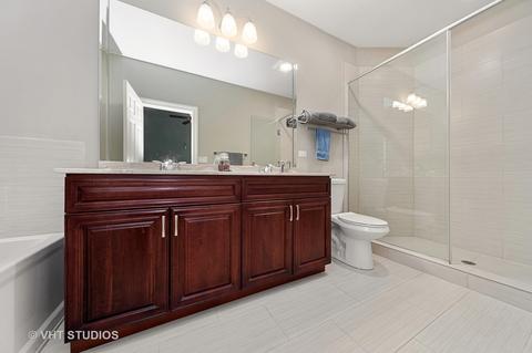 81 Legacy Ln, Wheeling, IL 60090 photo 14