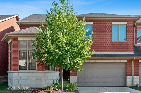 81 Legacy Ln, Wheeling, IL 60090 photo 1