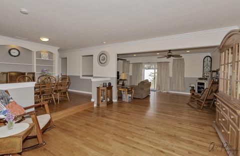 1115 Front Royal Ct, Mchenry, IL 60050 photo 3