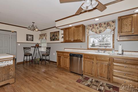 1115 Front Royal Ct, Mchenry, IL 60050 photo 15