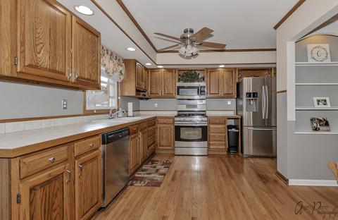 1115 Front Royal Ct, Mchenry, IL 60050 photo 13