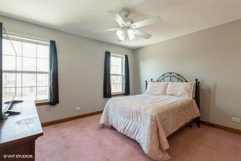3045 Chalkstone Ave, Elgin, IL 60124 photo 16