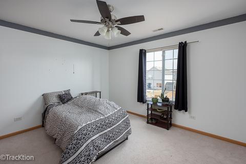 608 Brita Trl, Minooka, IL 60447 photo 17