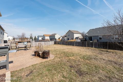 608 Brita Trl, Minooka, IL 60447 photo 23