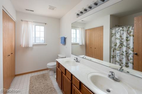 608 Brita Trl, Minooka, IL 60447 photo 21