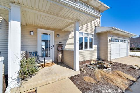 236 Ream Dr, Elburn, IL 60119 photo 2