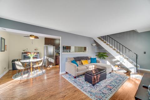 1684 Valley Forge Ct #B, Wheaton, IL 60189 photo 6