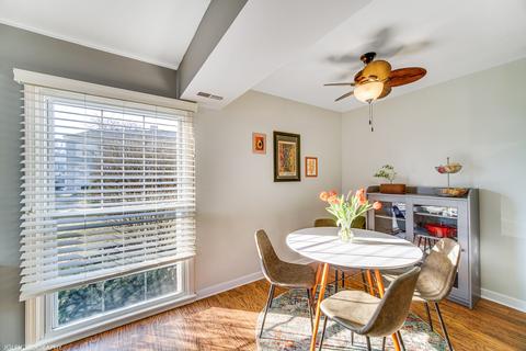 1684 Valley Forge Ct #B, Wheaton, IL 60189 photo 7