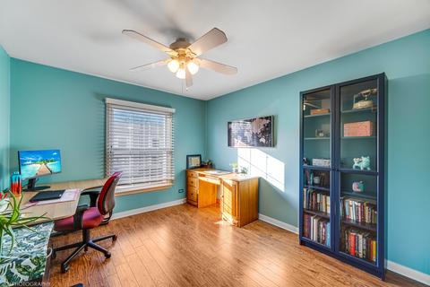 1684 Valley Forge Ct #B, Wheaton, IL 60189 photo 16