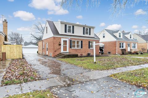 521 N Maple St, Mount Prospect, IL 60056 photo 2