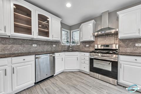 521 N Maple St, Mount Prospect, IL 60056 photo 8