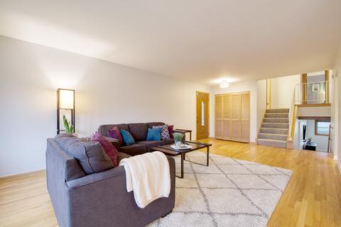 171 E Millers Rd, Des Plaines, IL 60016 photo 4