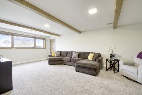 171 E Millers Rd, Des Plaines, IL 60016 photo 10