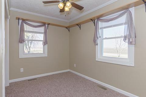 803 North St, Chenoa, IL 61726 photo 13