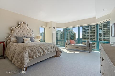100 E Huron St #3107, Chicago, IL 60611 photo 10