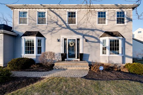 2175 Menomini Ln, Wheaton, IL 60189 photo 3