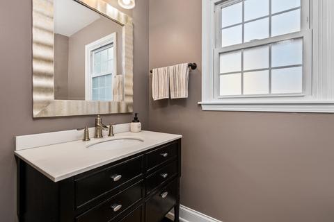 2175 Menomini Ln, Wheaton, IL 60189 photo 18