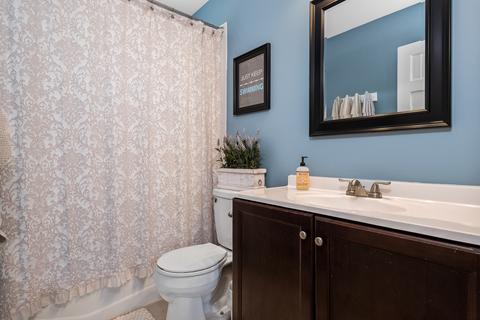 2175 Menomini Ln, Wheaton, IL 60189 photo 23