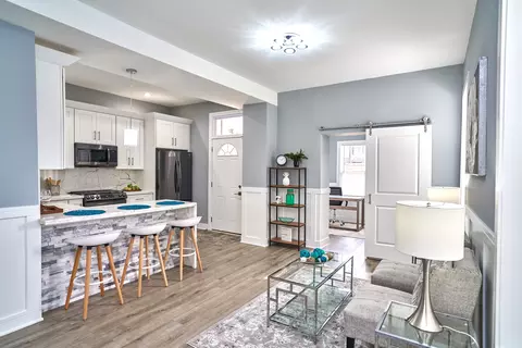 6217 S Champlain Ave, Chicago, IL 60637 photo 10