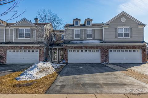 2471 Evergreen Cir, Mchenry, IL 60050 photo 1