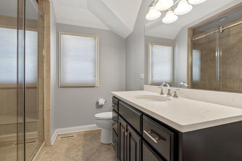 2101 Stonebridge Ct, Wheaton, IL 60189 photo 50