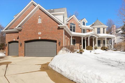 2101 Stonebridge Ct, Wheaton, IL 60189 photo 4