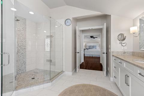 2101 Stonebridge Ct, Wheaton, IL 60189 photo 44
