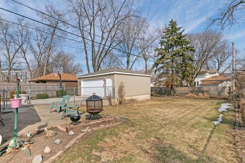 2200 Flicker Ln, Rolling Meadows, IL 60008 photo 23