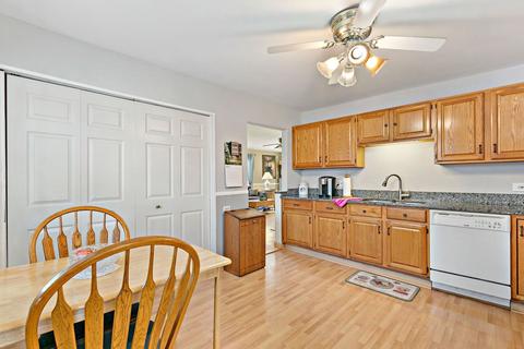 2200 Flicker Ln, Rolling Meadows, IL 60008 photo 10
