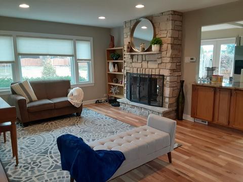 4531 E Larch Ave, Glenview, IL 60025 photo 2