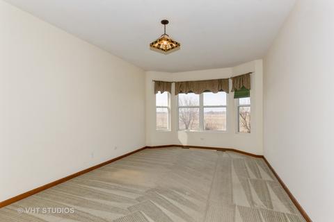 11638 Chesapeake Dr, Plainfield, IL 60585 photo 5