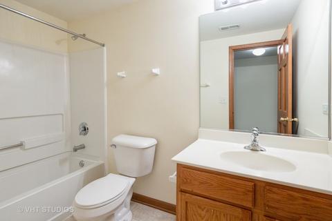 11638 Chesapeake Dr, Plainfield, IL 60585 photo 15