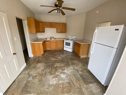 307 E Mulberry St, Bloomington, IL 61701 photo 56