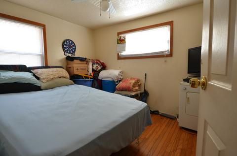 3222 Hendricks Rd, Robbins, IL 60472 photo 6
