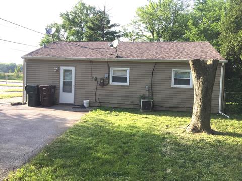 2411 Crescent Dr, Hazel Crest, IL 60429 photo 3