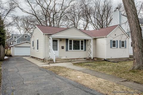 1032 Cherry St, Wheaton, IL 60187 photo 2