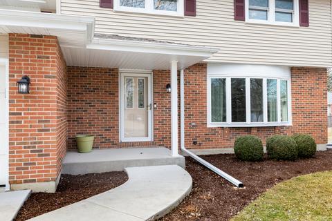 25404 W Willow Dr, Plainfield, IL 60544 photo 2