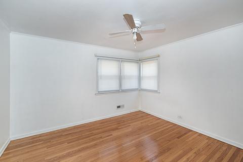 925 E Algonquin Rd, Des Plaines, IL 60016 photo 10
