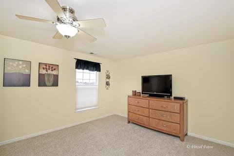 5217 Glenbrook Trl, Mchenry, IL 60050 photo 10