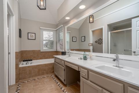2015 Saint Andrews Dr, Plainfield, IL 60586 photo 16