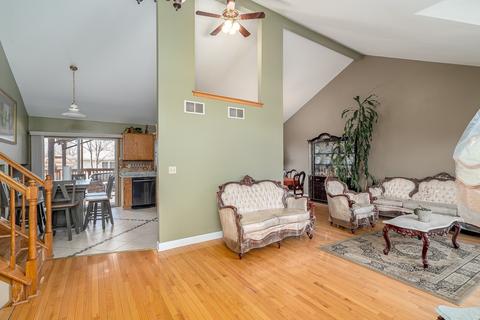 16600 Spangler Rd, Plainfield, IL 60586 photo 2