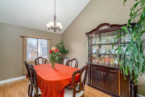 16600 Spangler Rd, Plainfield, IL 60586 photo 4
