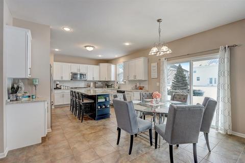 423 Kingfisher Rd, Bartlett, IL 60103 photo 6