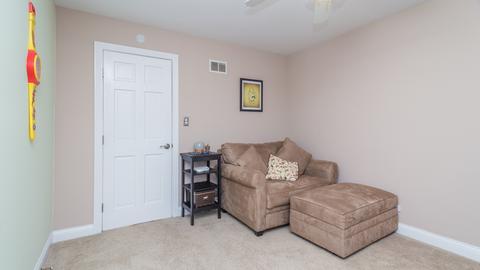 1 Woods Chapel Rd, Rolling Meadows, IL 60008 photo 24