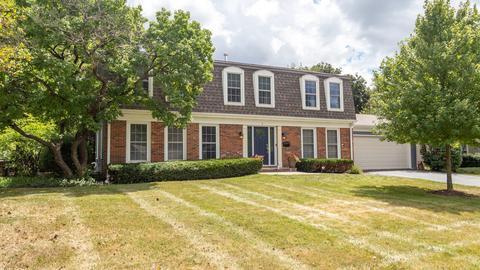 1 Woods Chapel Rd, Rolling Meadows, IL 60008 photo 1