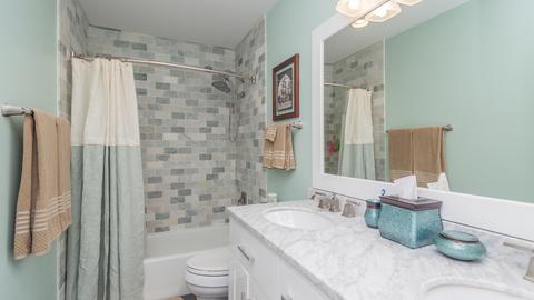 1 Woods Chapel Rd, Rolling Meadows, IL 60008 photo 28
