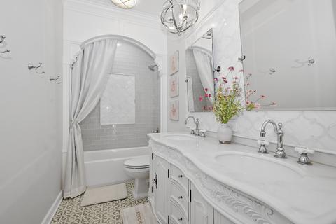 1322 N Eagle St, Naperville, IL 60563 photo 19