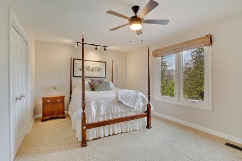 1065 E Hillside Rd, Naperville, IL 60540 photo 24