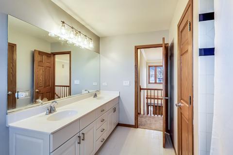 40 Center Ave, Wheeling, IL 60090 photo 39